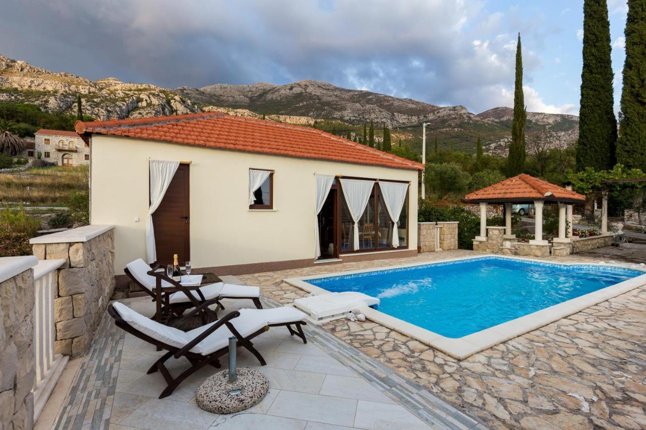 Holiday Home Lazustina Paradise Mihanici Екстер'єр фото